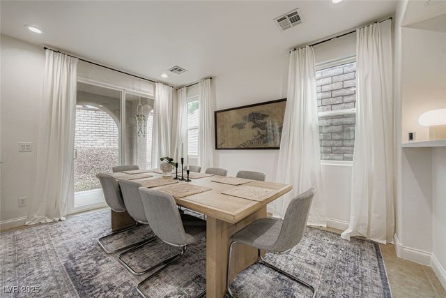 545 Ivy Spring Street, Las Vegas, NV 89138