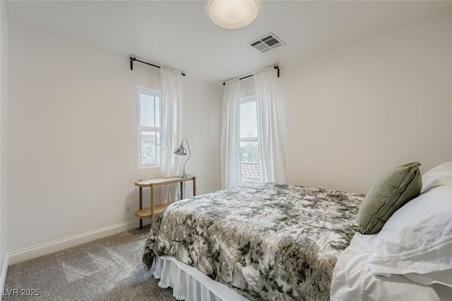 545 Ivy Spring Street, Las Vegas, NV 89138