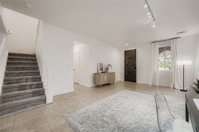 545 Ivy Spring Street, Las Vegas, NV 89138