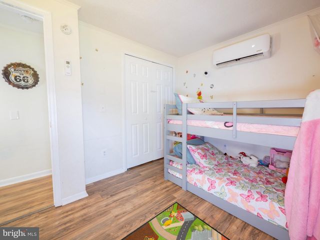 1001 BIFROST WAY, Linden, VA 22642