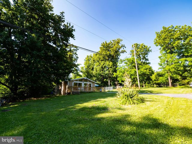 1001 BIFROST WAY, Linden, VA 22642