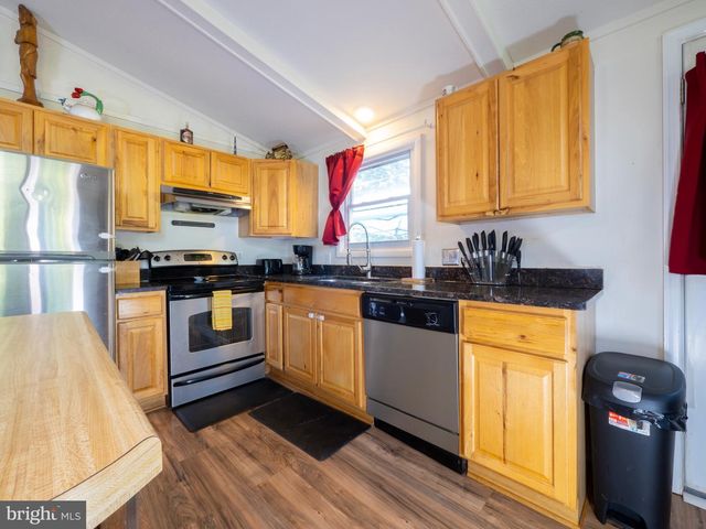 1001 BIFROST WAY, Linden, VA 22642