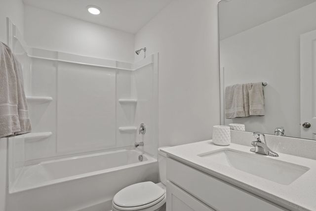 203 Spartina Court, Spartanburg, SC 29307