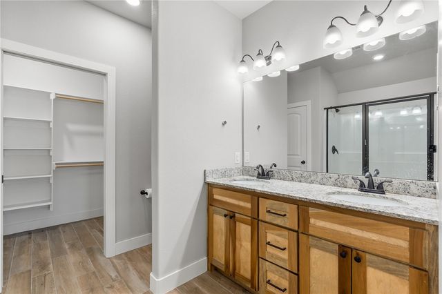 1011 Hampton Street, Tontitown, AR 72762