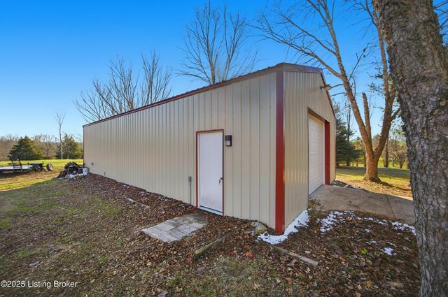 23 Indian Springs Trace, Shelbyville, KY 40065