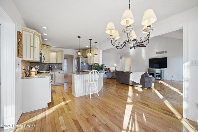 23 Indian Springs Trace, Shelbyville, KY 40065