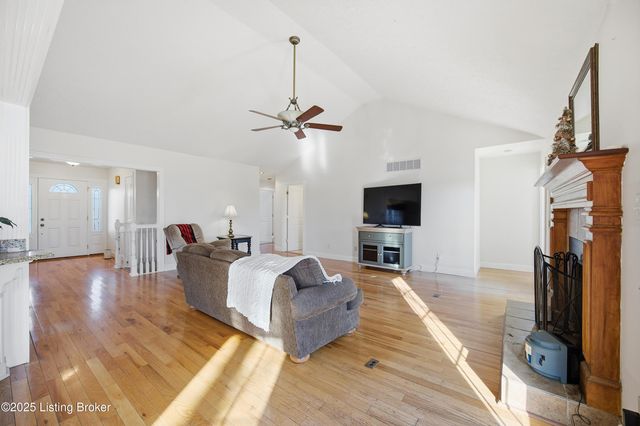 23 Indian Springs Trace, Shelbyville, KY 40065