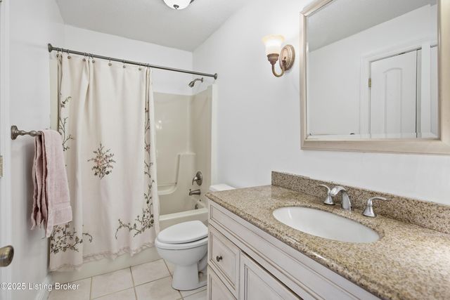 23 Indian Springs Trace, Shelbyville, KY 40065