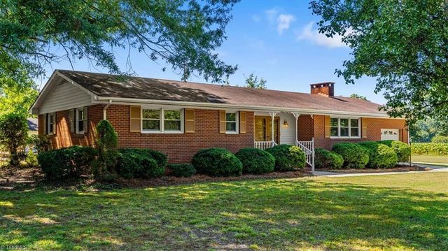 1632 Mount Hope Church Road, Mcleansville, NC 27301