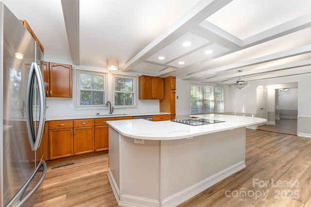4301 Eagle Chase Drive, Charlotte, NC 28216
