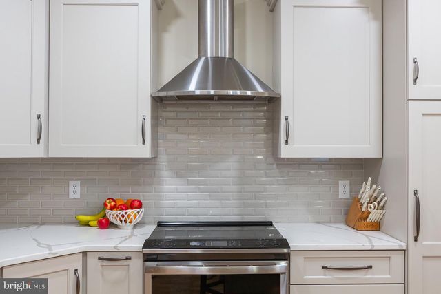 607 NORTHFIELD RD, Lititz, PA 17543