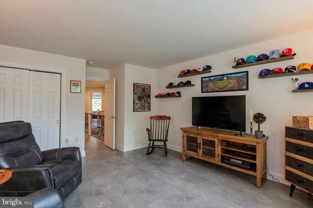 607 NORTHFIELD RD, Lititz, PA 17543