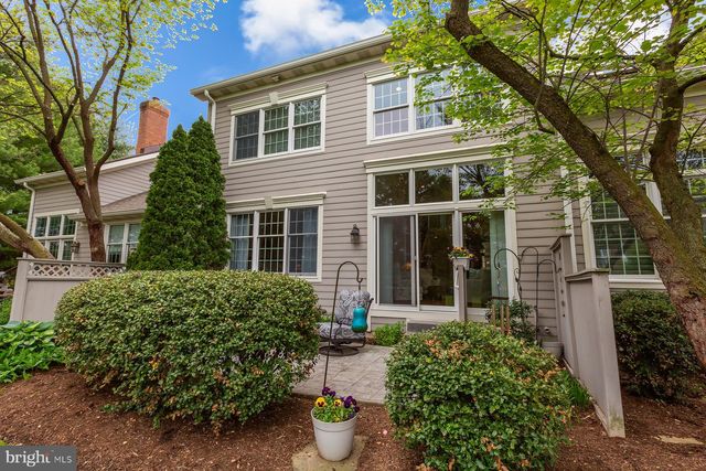 607 NORTHFIELD RD, Lititz, PA 17543