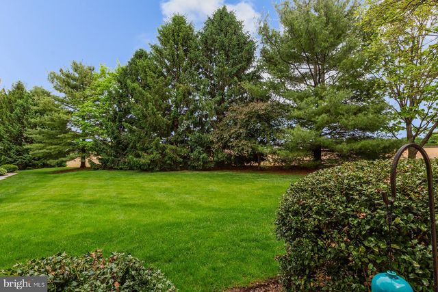 607 NORTHFIELD RD, Lititz, PA 17543