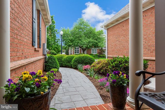 607 NORTHFIELD RD, Lititz, PA 17543