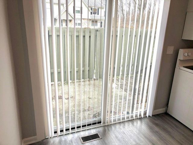 5700 Crossing Court, 4, Columbus, OH 43231