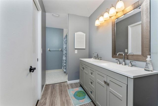 880 VAN GOGH ROAD, Englewood, FL 34223