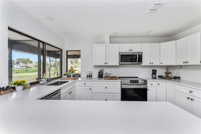 880 VAN GOGH ROAD, Englewood, FL 34223