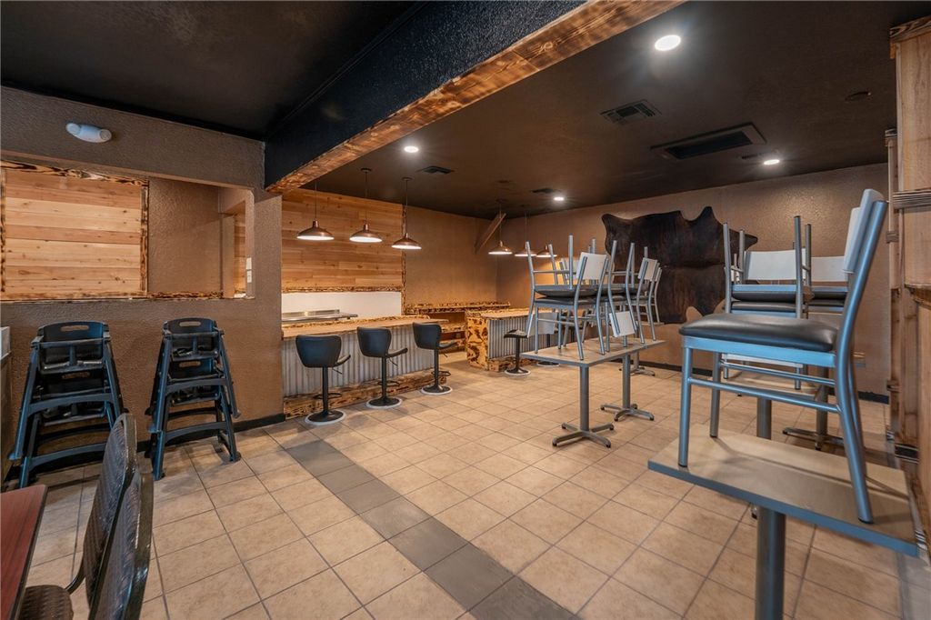 602 Nas Dr, Corpus Christi, TX 78418 — photo 4