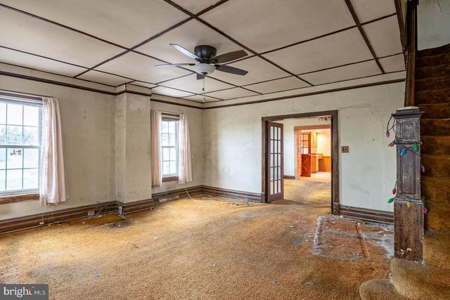 122 SKYLINE DR, Reading, PA 19606