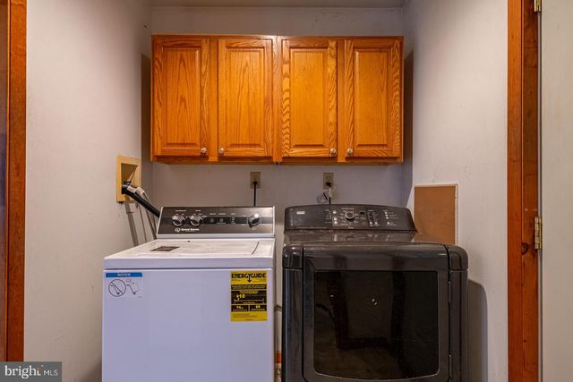 122 SKYLINE DR, Reading, PA 19606