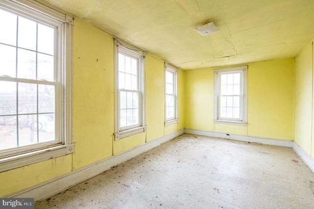 122 SKYLINE DR, Reading, PA 19606