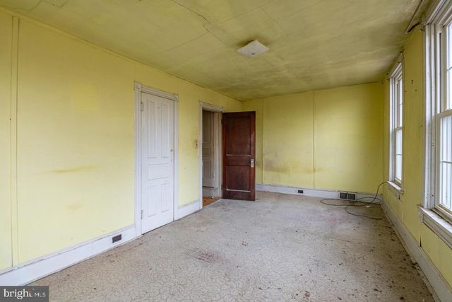 122 SKYLINE DR, Reading, PA 19606