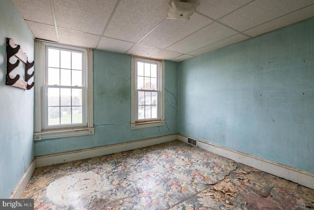 122 SKYLINE DR, Reading, PA 19606