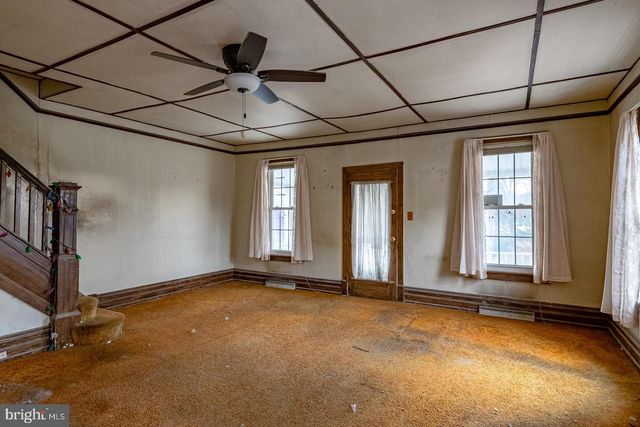 122 SKYLINE DR, Reading, PA 19606