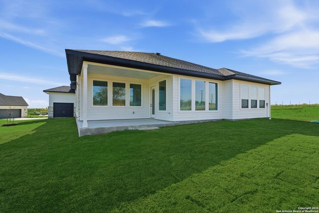 8903 Arroyo Grove, San Antonio, TX 78263