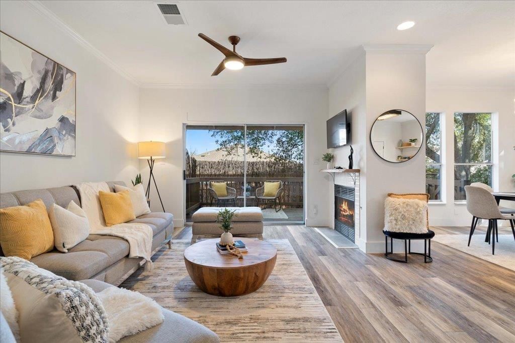 7501 Shadowridge RUN 104, Austin, TX 78749