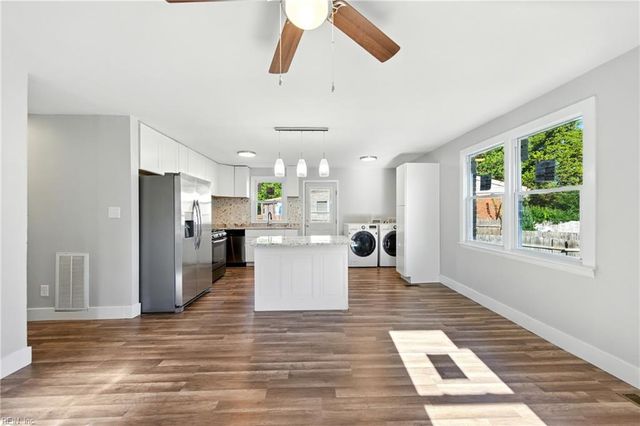 2904 Berkley AVE, Chesapeake, VA 23325