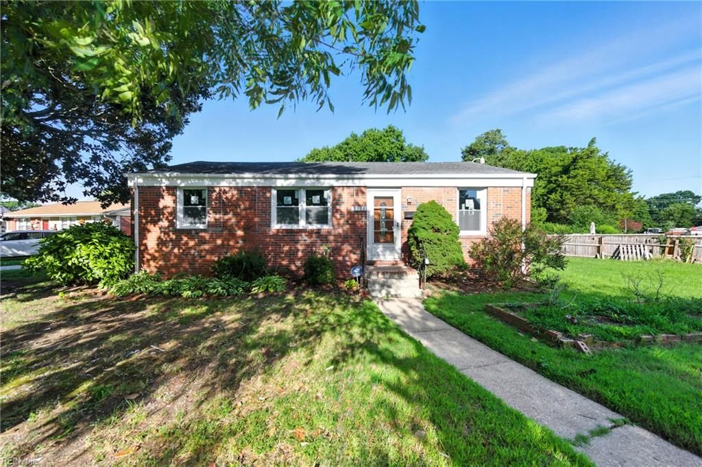 2904 Berkley AVE, Chesapeake, VA 23325