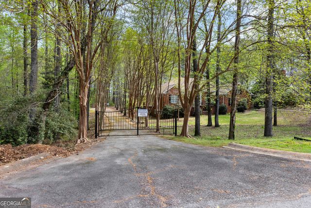 103 Windridge Drive, Lagrange, GA 30240