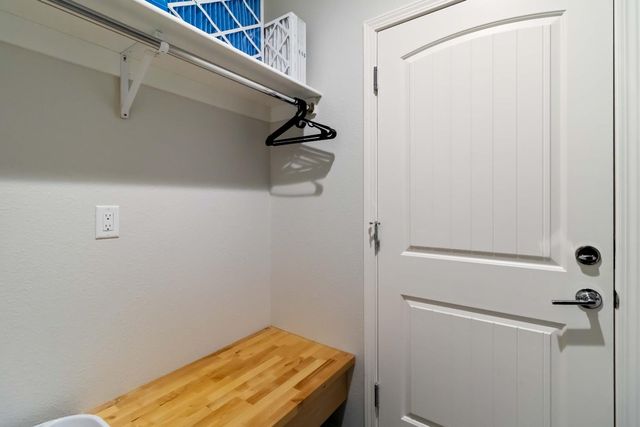 1815 St Croix Ct, Plumas Lake, CA 95961