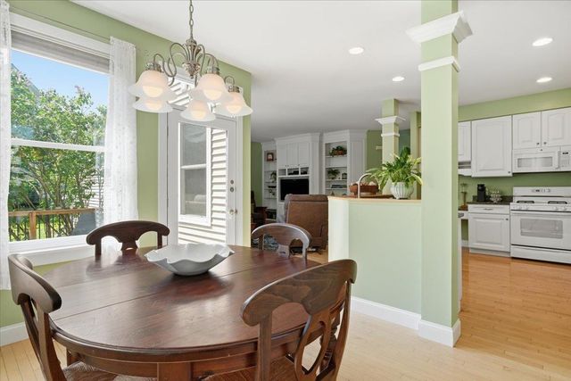 585 Hanon Drive, Williston, VT 05495