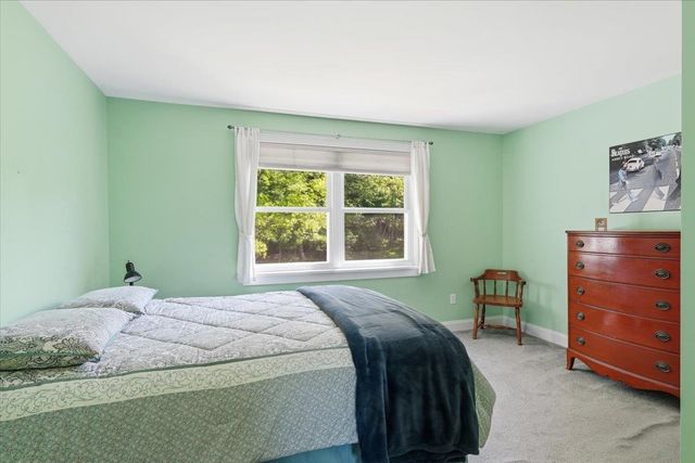 585 Hanon Drive, Williston, VT 05495