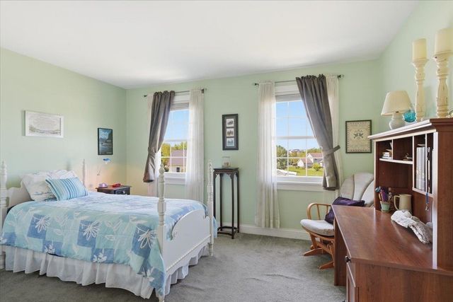 585 Hanon Drive, Williston, VT 05495