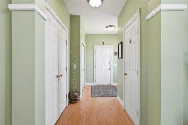 585 Hanon Drive, Williston, VT 05495