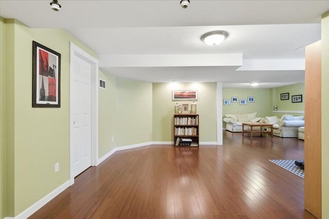 585 Hanon Drive, Williston, VT 05495