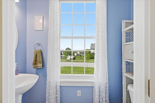 585 Hanon Drive, Williston, VT 05495