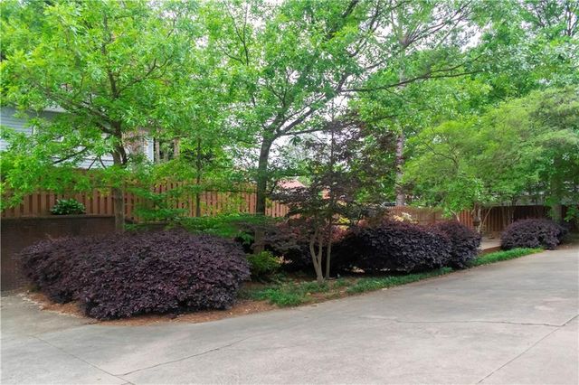 132 Church Street, Decatur, GA 30030