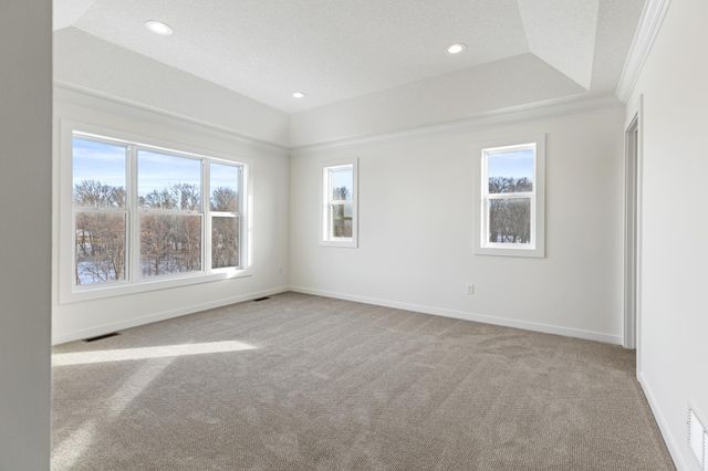 2009 Lusitano Street, Shakopee, MN 55379