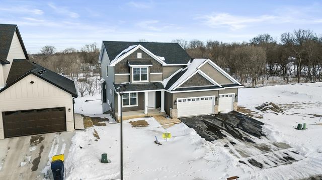 2009 Lusitano Street, Shakopee, MN 55379