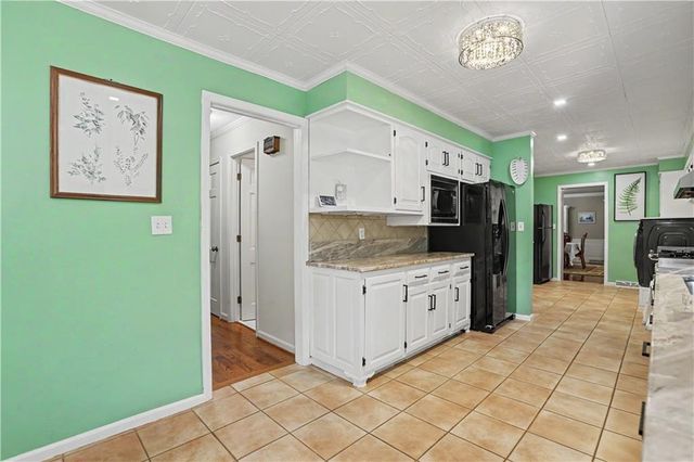 390 Virginia Hills Rd, Royston, GA 30662