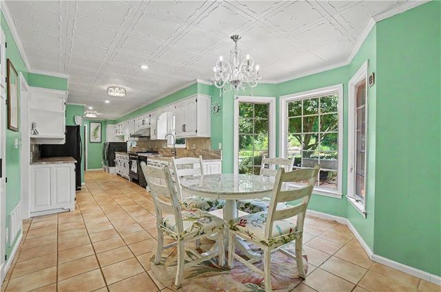 390 Virginia Hills Rd, Royston, GA 30662
