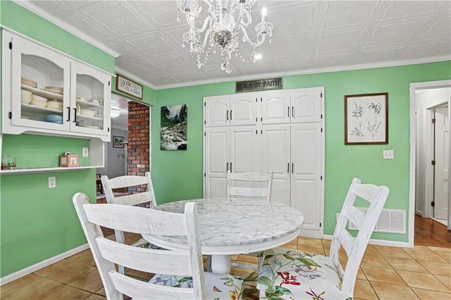 390 Virginia Hills Rd, Royston, GA 30662