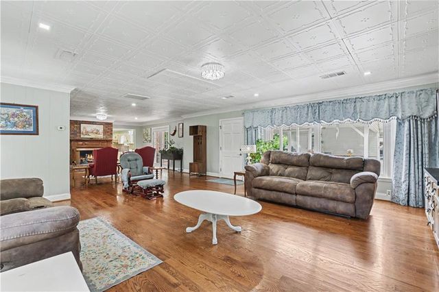 390 Virginia Hills Rd, Royston, GA 30662