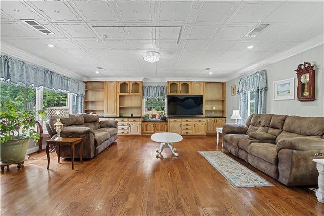 390 Virginia Hills Rd, Royston, GA 30662