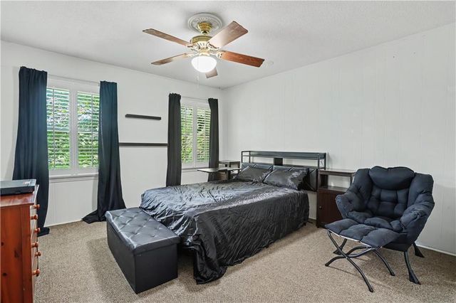 390 Virginia Hills Rd, Royston, GA 30662